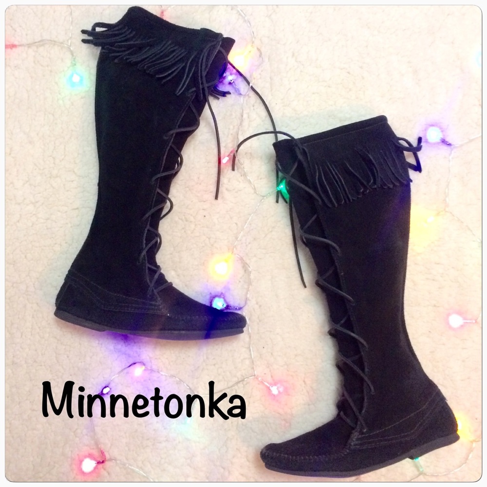 Minnetonka Suede Fringe Lace Up Tall Boot - LN